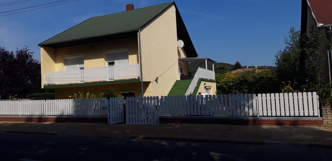 Ildi Apartman Gyenesdiás Exteriér fotografie