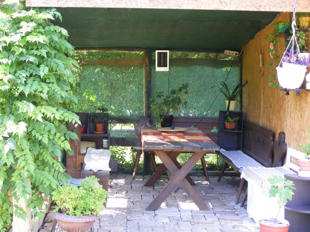 Ildi Apartman Gyenesdiás Exteriér fotografie