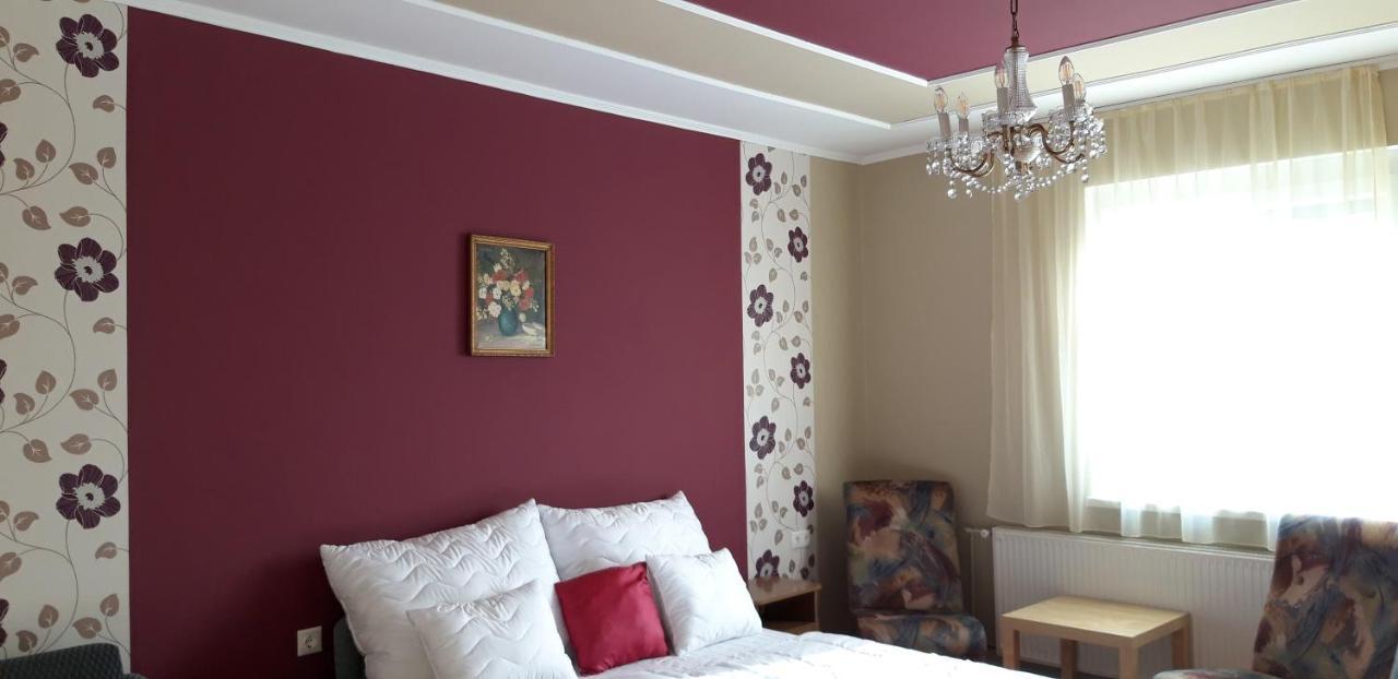 Ildi Apartman Gyenesdiás Exteriér fotografie